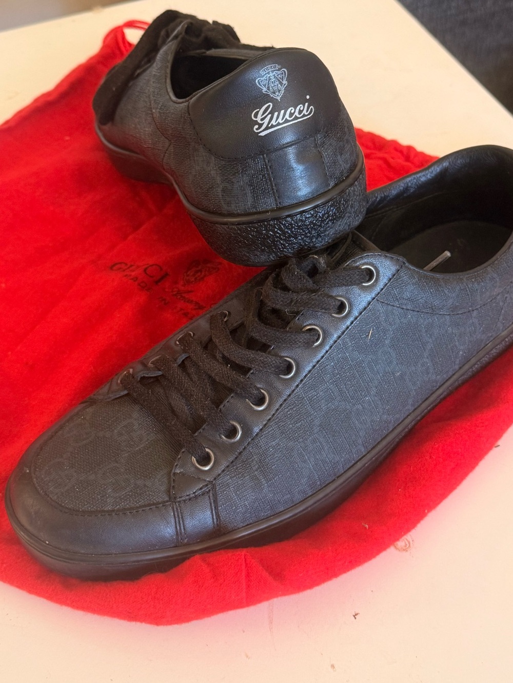 Gucci Men's Black GG-Print Low-Top Sneakers